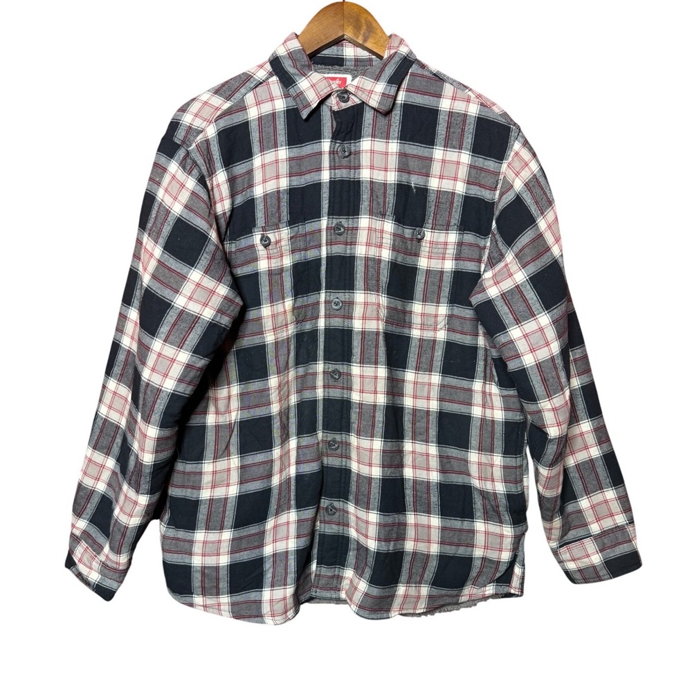 Wrangler Men Medium Gray Button Down Collar Long Sleeve Cuffs Shirt‎ Gorpcore